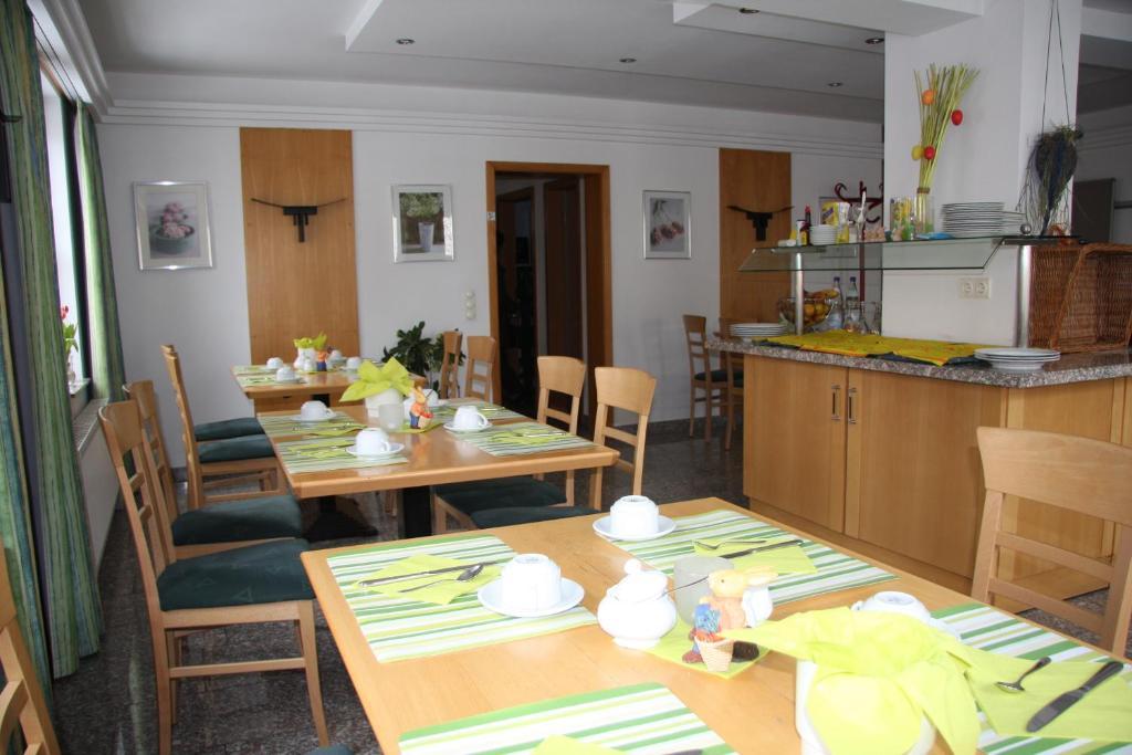 Hotel Gasthof Gruener Wald Hofheim am Taunus Luaran gambar